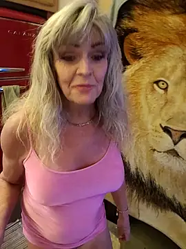 Snapshot of annika_lately chatting on October 2025 03:27:02 AM annika lately online show from October 2025 03:27:02 AM