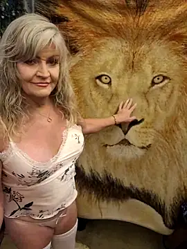 annika lately online show from February 2026 02:35:02 AM