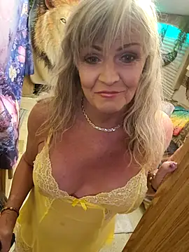 annika lately online show from March 2026 03:29:01 AM