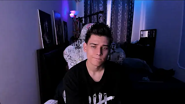 Foxicfu online show from February 2026 07:38:01 AM