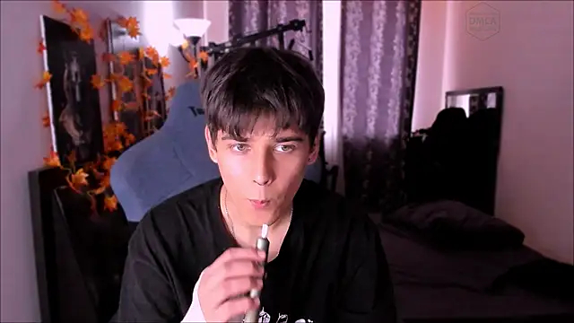 Foxicfu online show from December 2025 07:19:01 AM