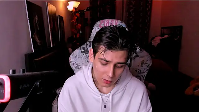 Foxicfu online show from April 2026 02:34:01 PM