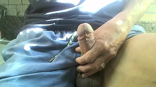 ewuich1 online show from January 2026 11:26:01 AM