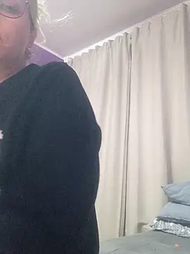 BritneyHudson online show from September 2025 01:56:01 AM