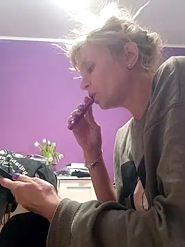 BritneyHudson online show from March 2026 06:09:02 AM