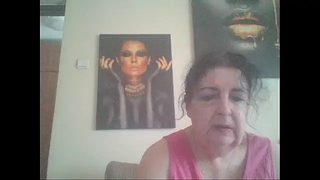 Snapshot of maturekorine chatting on June 2026 09:37:01 AM maturekorine online show from June 2026 09:37:01 AM