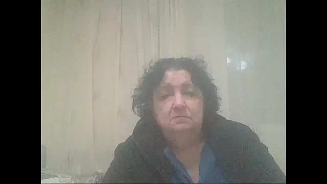 Snapshot of maturekorine chatting on November 2025 03:12:02 PM maturekorine online show from November 2025 03:12:02 PM