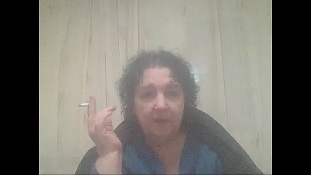 Snapshot of maturekorine chatting on November 2025 05:01:02 PM maturekorine online show from November 2025 05:01:02 PM