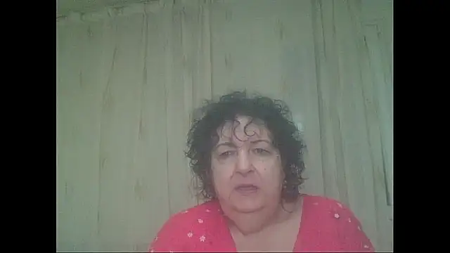 Snapshot of maturekorine chatting on November 2025 03:38:01 PM maturekorine online show from November 2025 03:38:01 PM