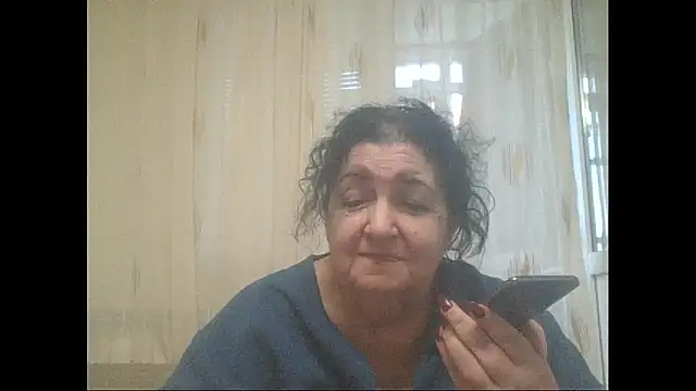 Snapshot of maturekorine chatting on June 2026 05:28:02 PM maturekorine online show from June 2026 05:28:02 PM