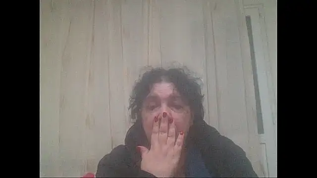 Snapshot of maturekorine chatting on November 2025 11:09:01 PM maturekorine online show from November 2025 11:09:01 PM