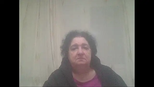 Snapshot of maturekorine chatting on December 2025 05:36:01 PM maturekorine online show from December 2025 05:36:01 PM