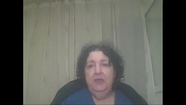 Snapshot of maturekorine chatting on November 2025 05:40:01 PM maturekorine online show from November 2025 05:40:01 PM