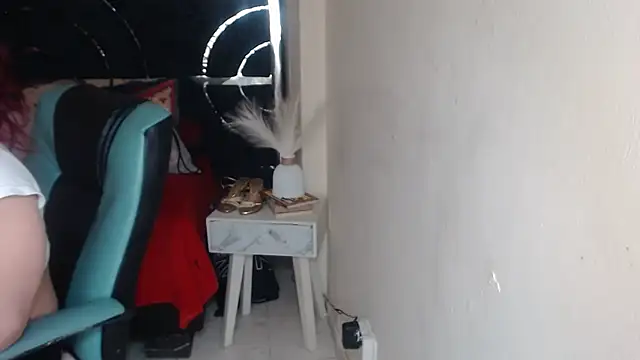 red moon 2 online show from November 2025 04:44:02 PM