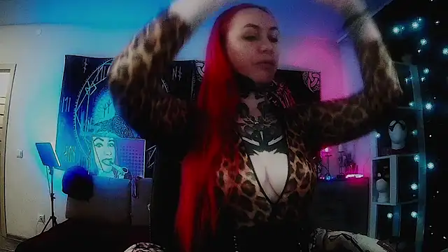 miss jenna lovee online show from May 2026 12:29:02 AM