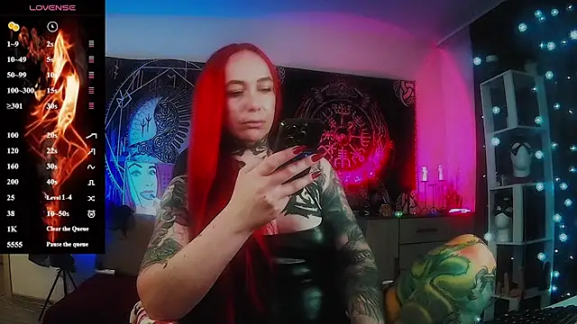 miss jenna lovee online show from April 2026 12:17:01 AM