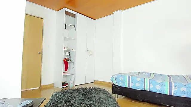 Snapshot of sexynicolqueen chatting on January 2026 10:03:02 PM sexynicolqueen online show from January 2026 10:03:02 PM