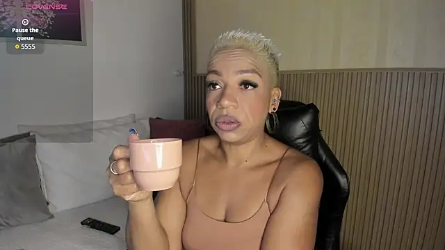 summer night  online show from November 2025 11:43:02 AM