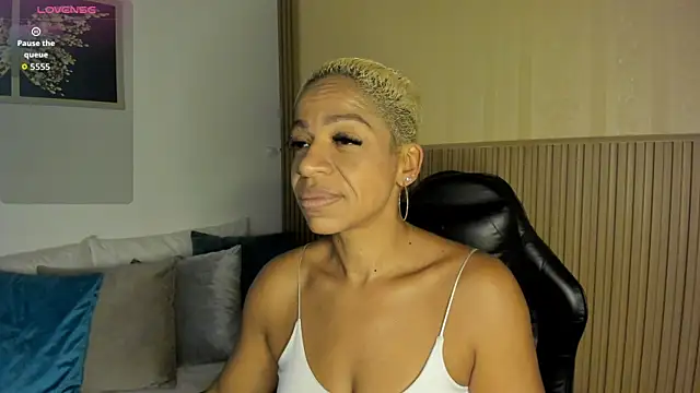 summer night  online show from October 2025 04:50:02 PM