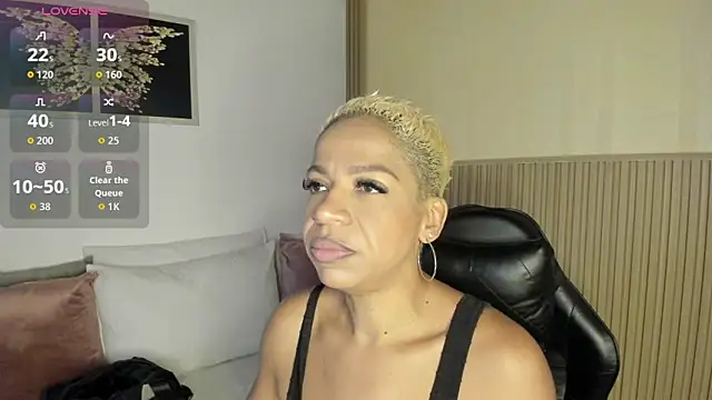 summer night  online show from December 2025 12:29:02 PM