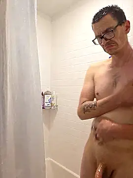 Hatchetwound6969 online show from January 2026 03:30:01 PM