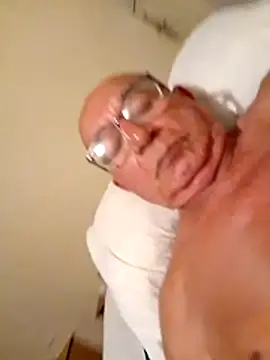 sincuenton24cmts online show from December 2025 10:13:01 PM