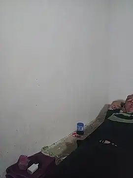 KarameloVzla online show from April 2026 02:34:02 AM