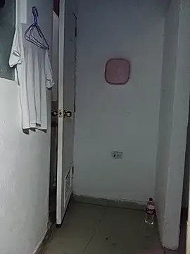 KarameloVzla online show from February 2026 02:21:01 AM