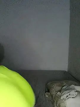 KarameloVzla online show from November 2025 01:43:02 AM