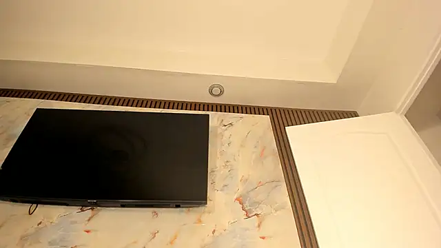 sally 009 online show from February 2026 06:19:02 AM