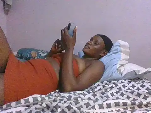 Snapshot of hairy_pussy4 chatting on November 2025 07:36:02 PM hairy pussy4 online show from November 2025 07:36:02 PM