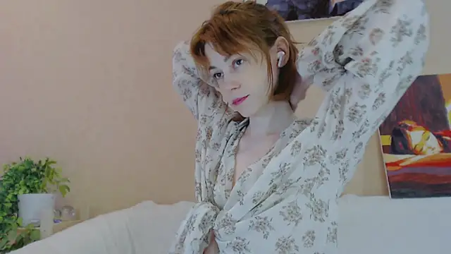 Amina Barbarian online show from May 2026 10:02:01 AM