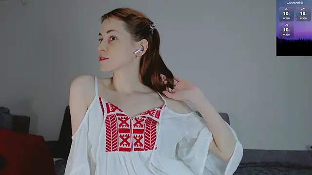 Snapshot of Amina_Barbarian chatting on November 2025 06:11:02 PM Amina Barbarian online show from November 2025 06:11:02 PM