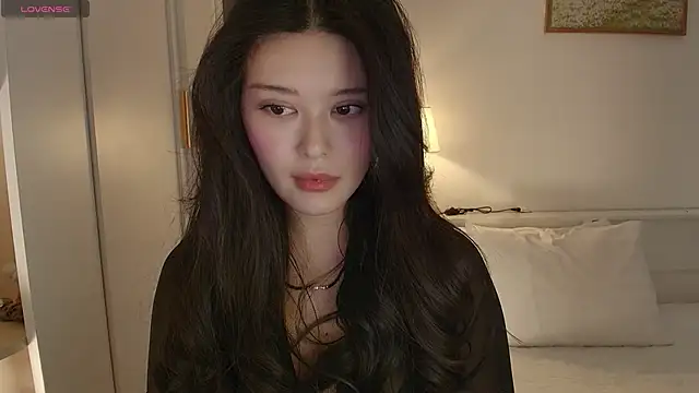 Snapshot of tenderlybaee chatting on November 2025 05:00:01 AM tenderlybaee online show from November 2025 05:00:01 AM