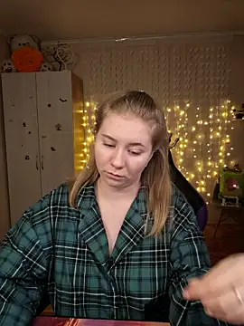 D0nna  online show from March 2026 09:31:01 PM