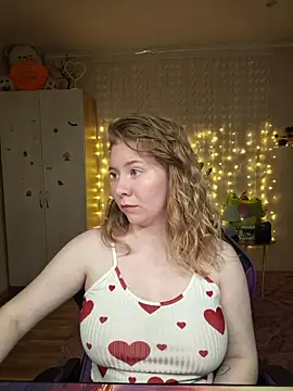 D0nna  online show from March 2026 10:10:02 PM