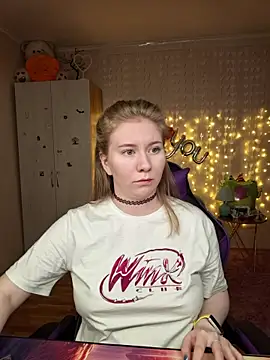 D0nna  online show from March 2026 03:57:01 PM