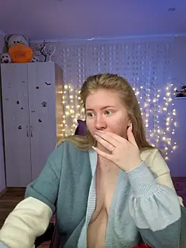 D0nna  online show from April 2026 08:38:01 AM