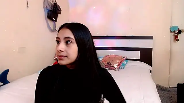 Snapshot of chika_hellar chatting on January 2026 10:24:02 PM chika hellar online show from January 2026 10:24:02 PM