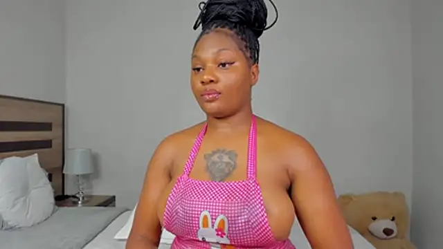 Renee-18 online show from May 2026 09:23:02 PM