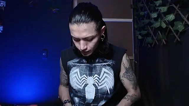 Dicaprioo  online show from October 2025 01:59:02 AM