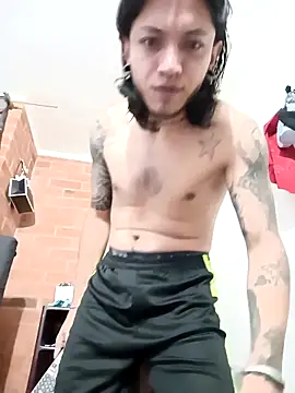 Dicaprioo  online show from October 2025 11:44:02 PM