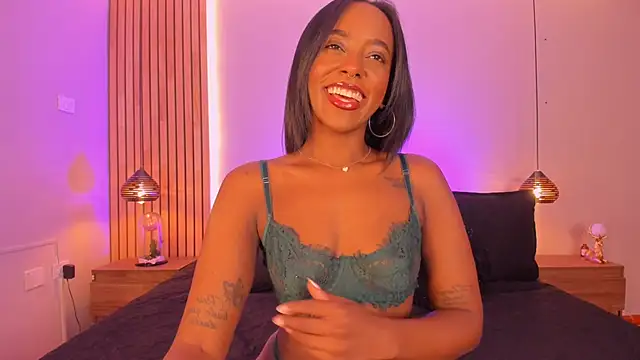 EmilyHaan online show from October 2025 08:09:02 PM
