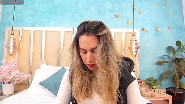 RubbyTaylor online show from May 2026 02:36:01 PM