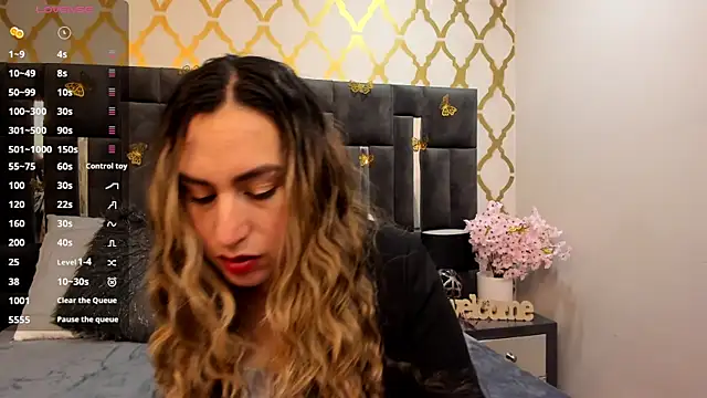 RubbyTaylor online show from October 2025 02:17:01 PM