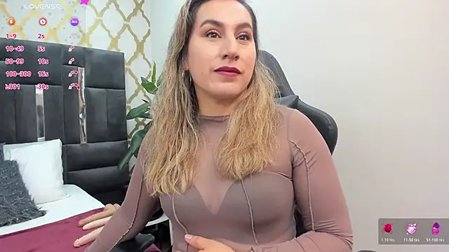 RubbyTaylor online show from June 2026 02:33:02 PM