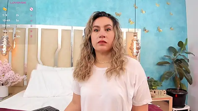 RubbyTaylor online show from May 2026 02:45:02 PM