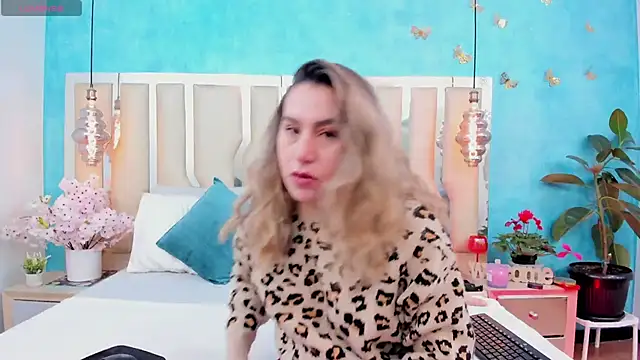 RubbyTaylor online show from March 2026 11:33:02 AM