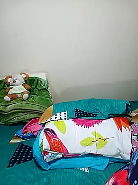 LITLESTAR online show from November 2025 02:17:01 PM