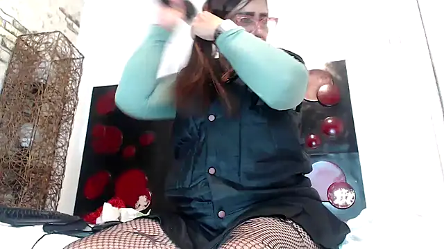 LITLESTAR online show from March 2025 06:43:01 PM